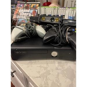 Xbox 360 S BUNDLE + 24 games & accessories